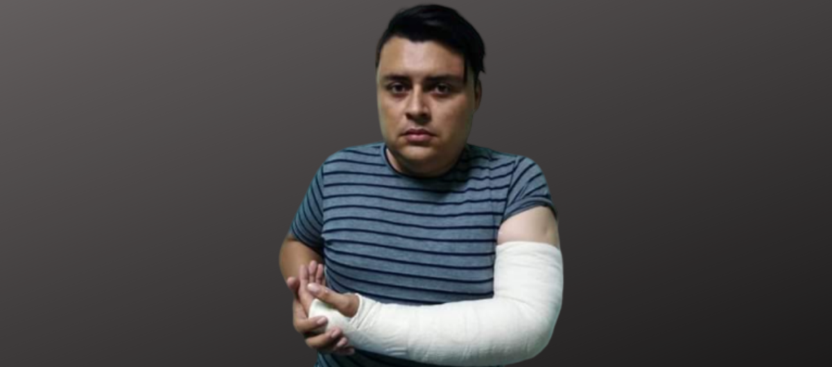 Armando Amaya, periodista de Canal 12, agredido por la Policía Orteguista
