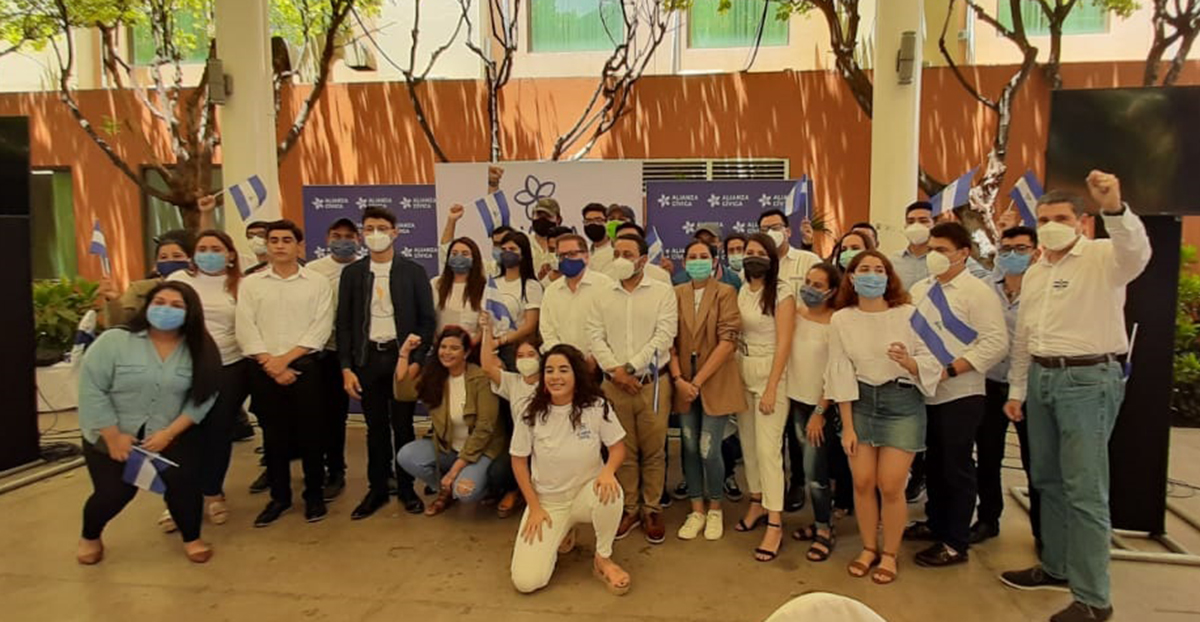 Integrantes de la Alianza Cívica por la Justicia y la Democracia