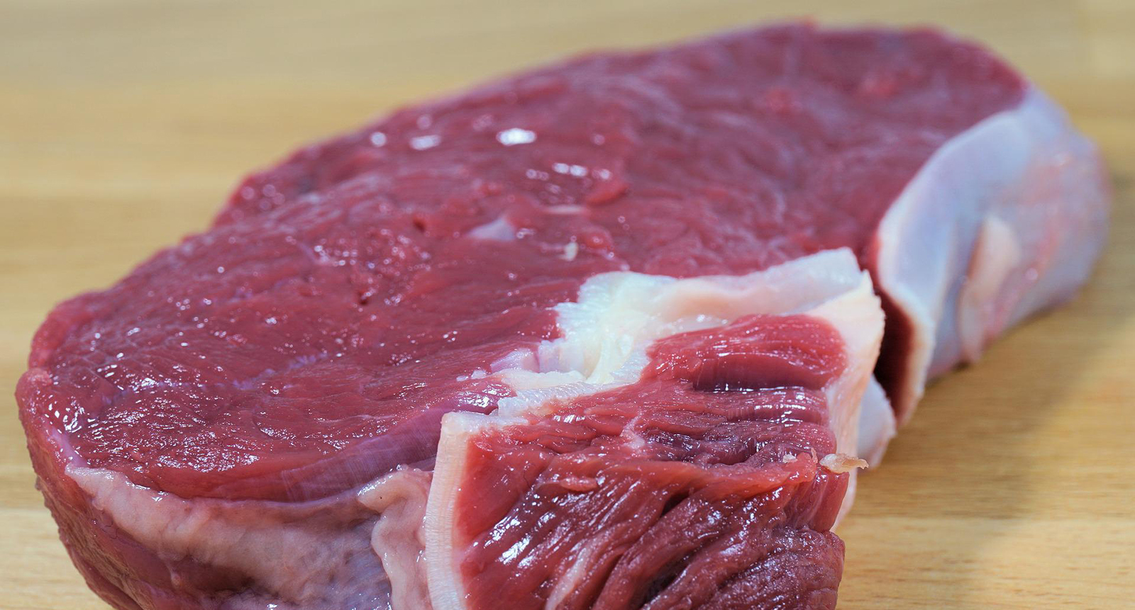 La carne de res es uno de los alimentos más caro, una libra cuesta más de 100 córdobas.