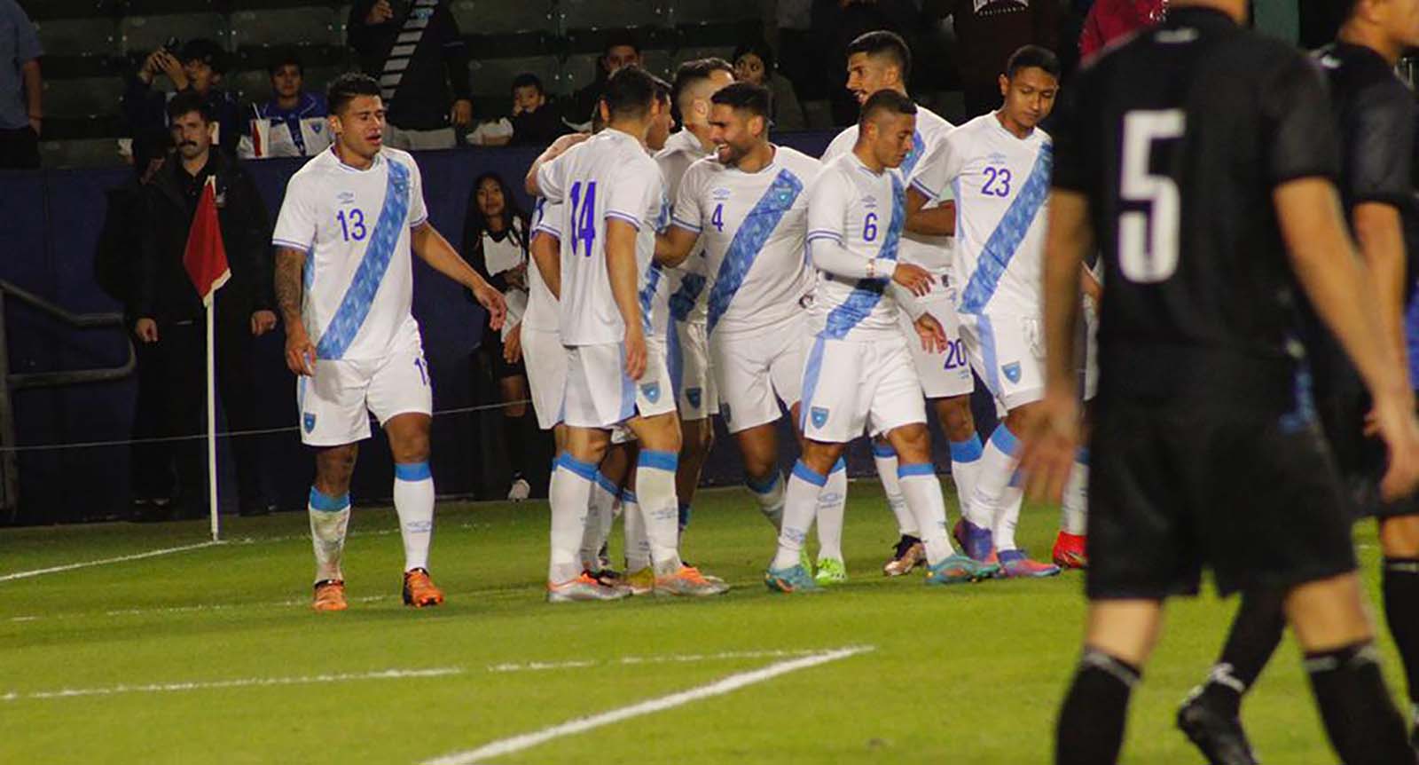 La selección de fútbol guatemalteca venció por marcador 3-1 a Nicaragua en partido amistoso disputado en el Dignity Health Sports Park en el estado de California