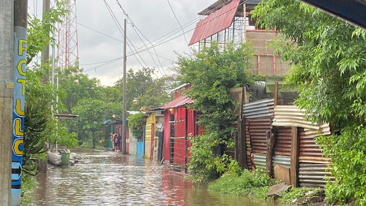 Calles de Managua en un día lluvioso