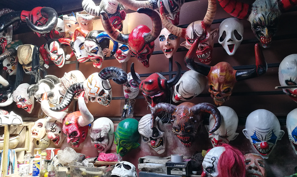 Aunque, el tradicional desfile de Los Agüizotes no se realizó este último viernes de octubre, en Masaya no se detienen las creaciones de variadas máscaras artesanales