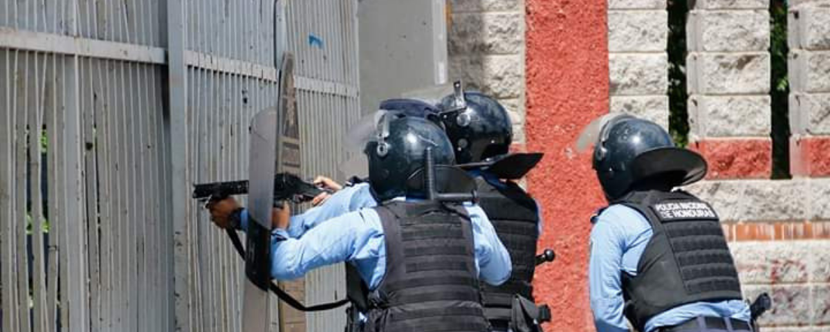 Juan Orlando Hernández ha orquestado una despiadada ola militar contra manifestantes