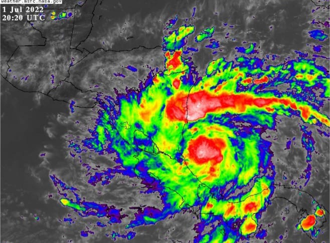 Las primeras bandas de lluvia de la tormenta tropical Bonnie ingresan a Nicaragua