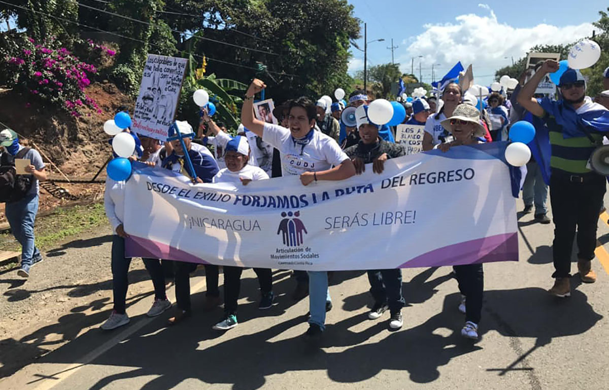 Nicaragüenses obligados a refugiarse ante la violencia estatal
