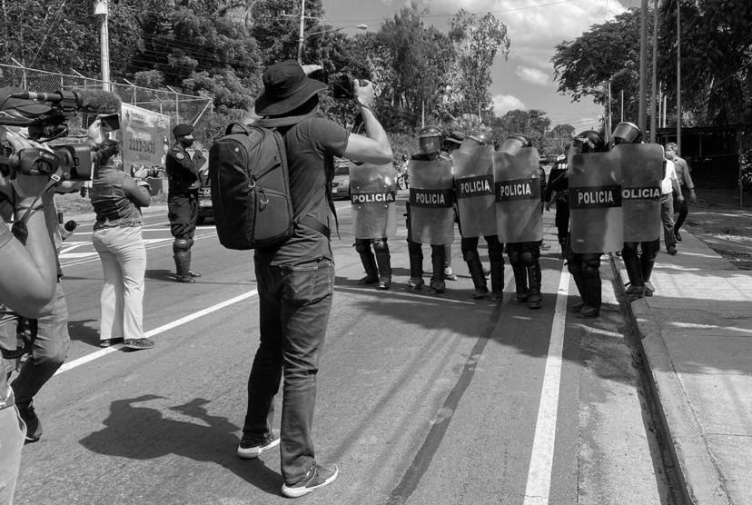 Del Código Negro al Código Rojinegro: Las tácticas somocistas que hacen los sandinistas para censurar al periodismo