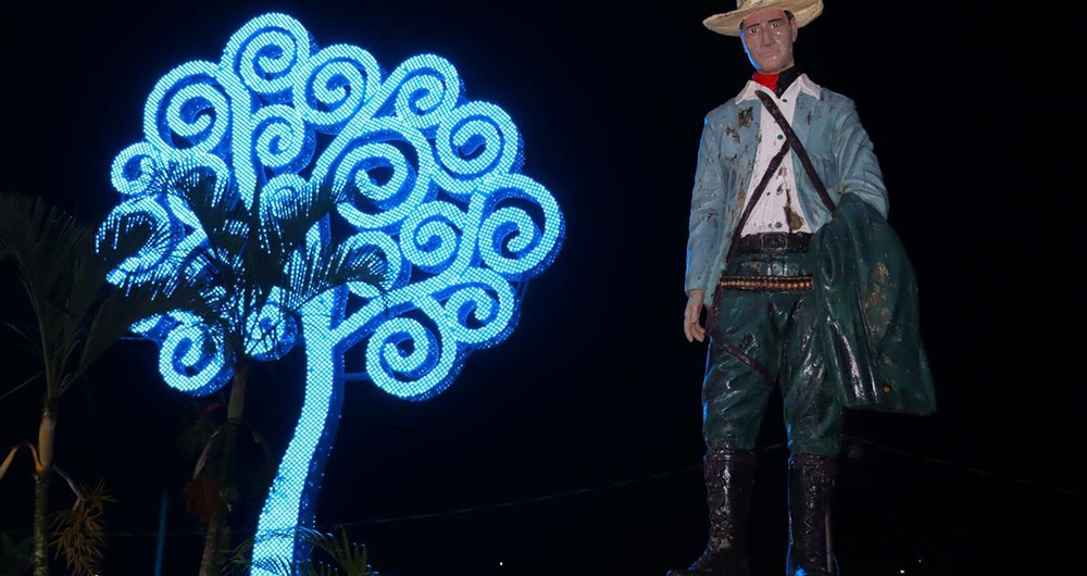 El pasado 18 de agosto el régimen inauguró otro “chayopalo” en Waslala. Con este son 6 en los municipios del Caribe Norte intervenidos con estas estructuras: Bilwi,
Rosita, Siuna, Bonanza, Waspam y Waslala.