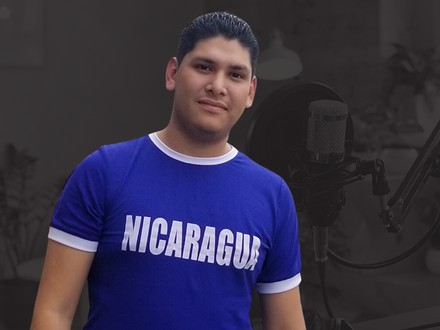 El destierro del periodista Marcos Medina