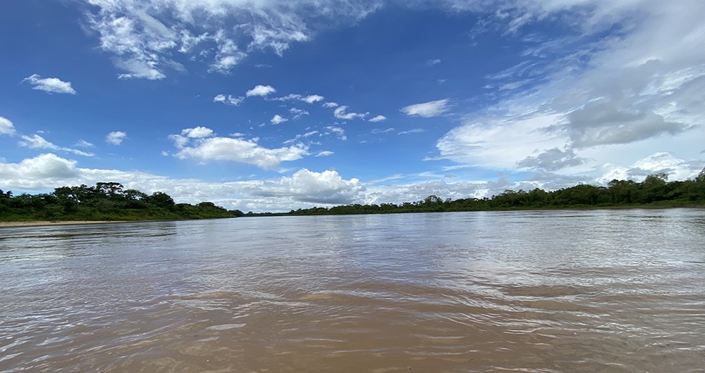 El Río Coco es el de mayor caudal y extensión de Nicaragua, mide 775 kilómetros desde las montañas del norte del país hasta su desembocadura en el Cabo Gracias a Dios en el Caribe.