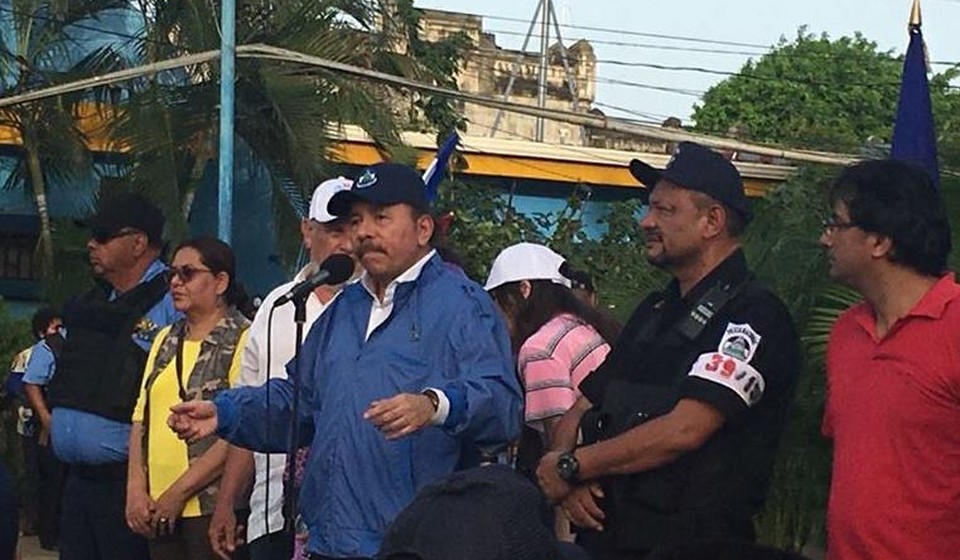  Ortega pregona la paz, pero no desarma a paramilitares ni cesa la represión