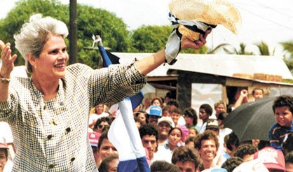 Expresidenta de Nicaragua Violeta Barrios trasladada a Costa Rica