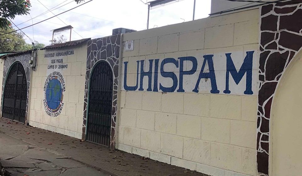  Estudiantes en la incertidumbre por la cancelación de la personería jurídica  de la Uhispam