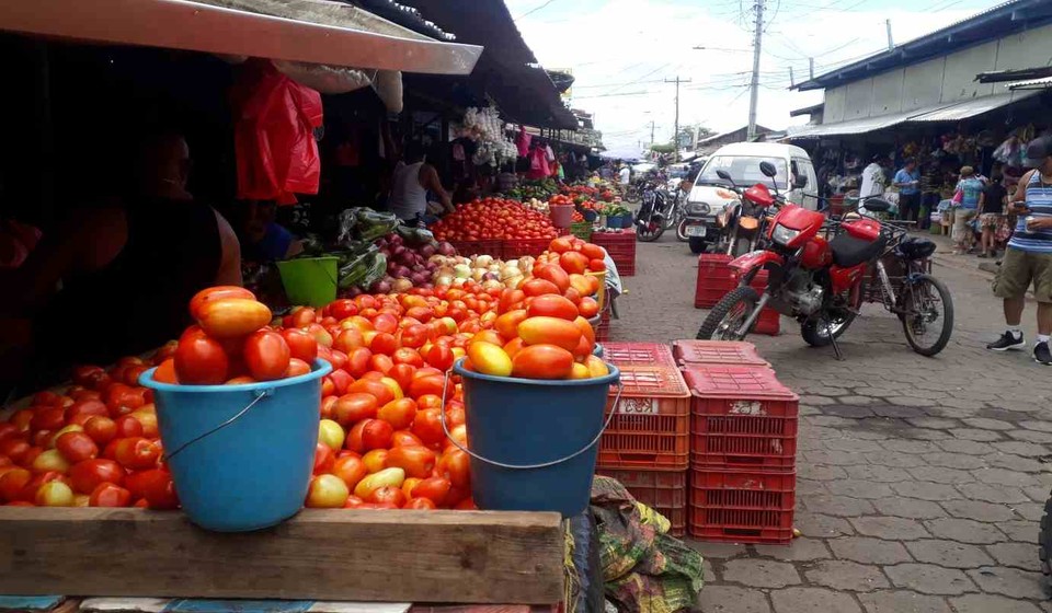  Aceras y andenes de Somoto y Estelí ocupados por comerciantes