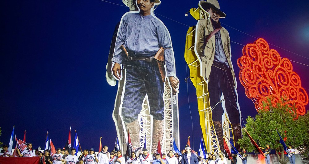Las gigantescas efigies de Sandino y Zeledón fueron inauguradas el pasado 20 de julio, como parte de las celebraciones del 47 aniversario de la Revolución Sandinista. Foto: Enatrel